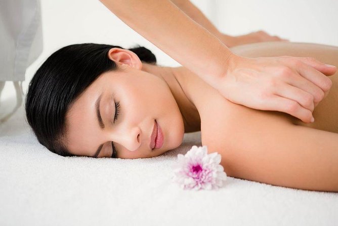 120 minutes Full Body Relaxing Massage + Head Massage + Feet Massage For Couples - The final 30 minutes: foot massage after a day on the move