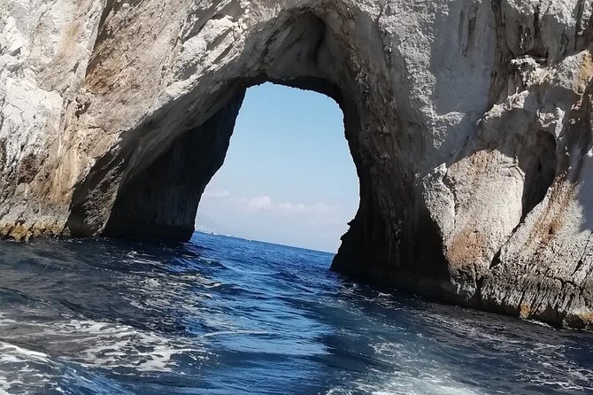 3 Hours Private Capri by Boat for Couples - Faraglioni, Capri’s essential view