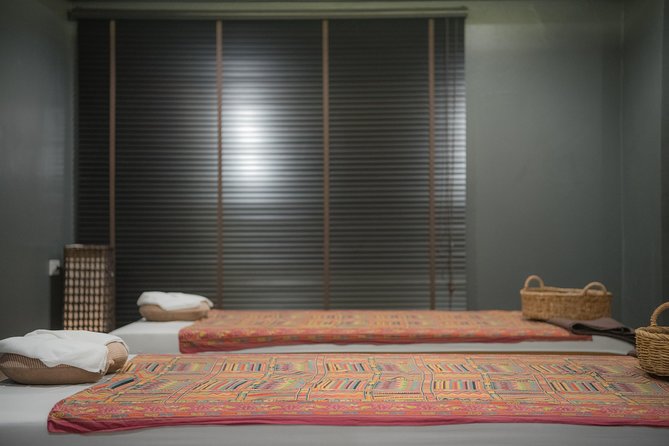 3 Hrs Sweet Couple Honeymoon in The Home - Free Transportation (For 2 Person) - Body scrub or body wrap: the first treatment choice
