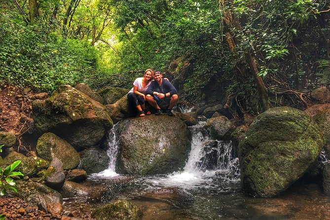 5 Hour Romantic Hawaii Jeep Tour - Snacks, lunch, and what to pack
