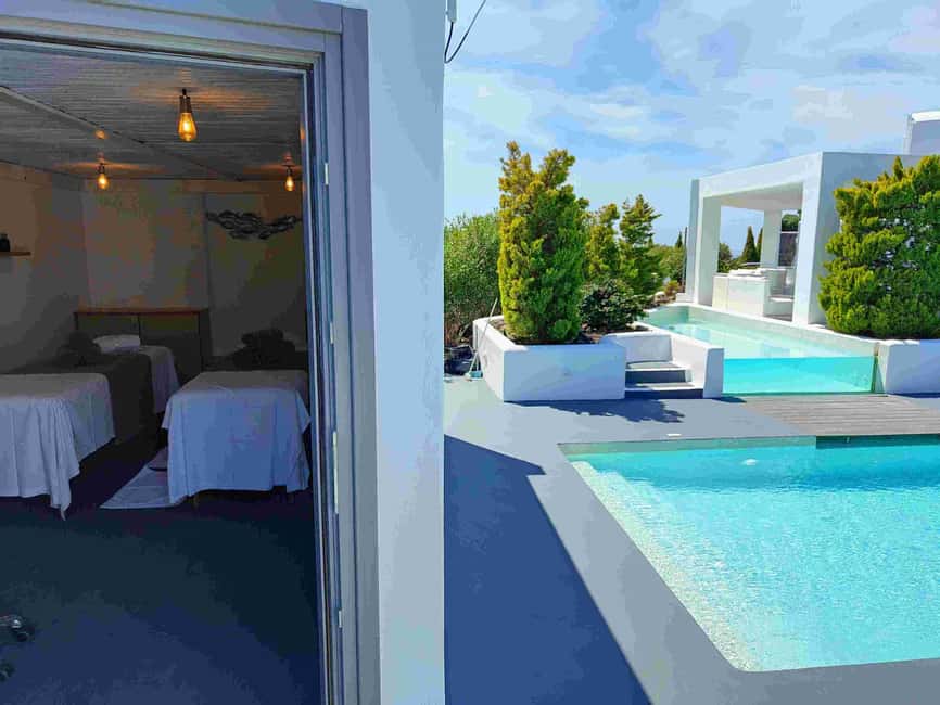 Akrotiri:Departure Day Spa Experience Couples Massage & Pool - Key points to know before booking