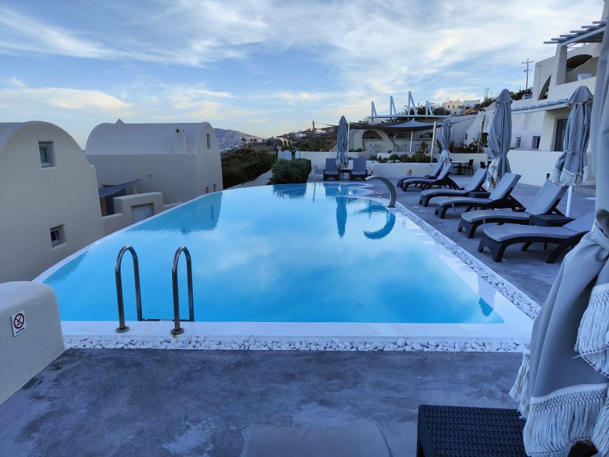 Akrotiri:Departure Day Spa Experience Couples Massage & Pool - The practical details that shape your day