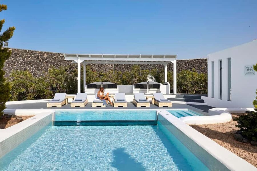 Akrotiri:Departure Day Spa Experience Couples Massage & Pool - How I would plan the visit