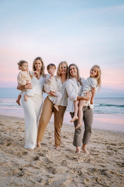 Algarve: 1 hour Couple & Family Photoshoot - Should you book the Algarve photoshoot?