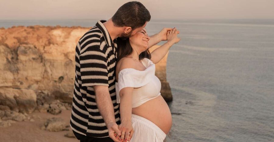 Algarve: Photoshoot for couple, family, portrait - The Price: Best for a Shared Group Booking