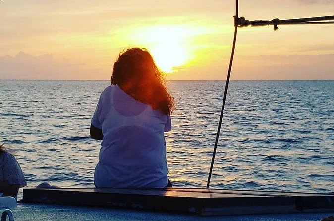 All Inclusive Sunset Dinner Cruise in Nassau Bahamas - Should you book this Nassau sunset cruise?