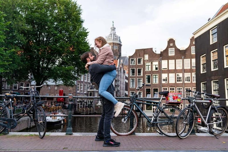 Amsterdam Canals Photoshoot: Private Solo, Family or Couples - Key points to know before booking