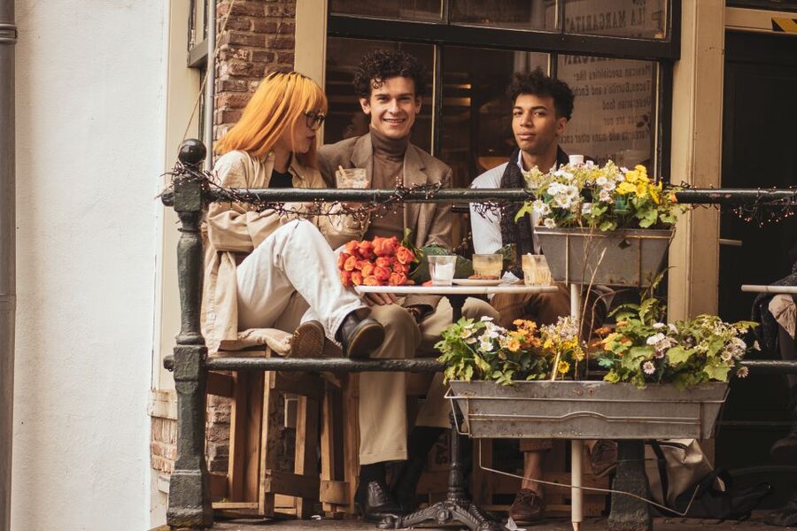 Amsterdam: Private Photoshoot for Couple, Family, or Solo - The $60 price and what you are really paying for