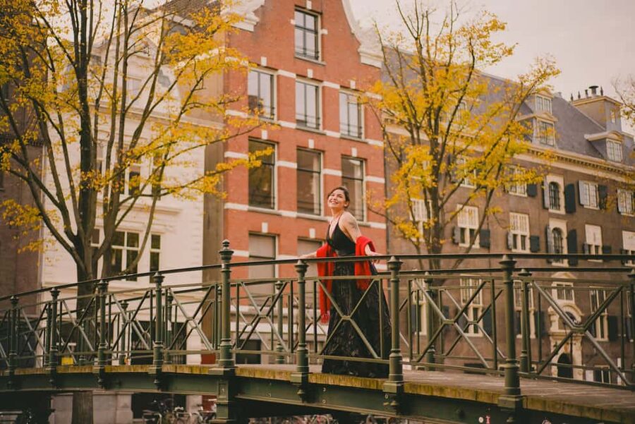 Amsterdam: Private Photoshoot for Couple, Family, or Solo - What happens before the camera comes out