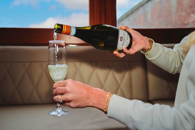 Amsterdam: Romantic Canal Cruise with Optional Bubbles & Bites - Is $21.87 a fair price?