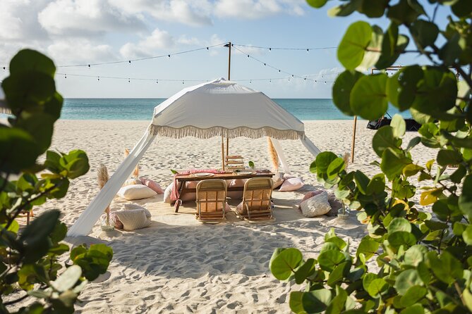 Aruba Eagle Beach Romantic Sunset Picnic in a Luxury Cabana - Key points to know before booking