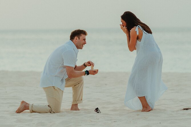 Aruba Eagle Beach Romantic Sunset Picnic in a Luxury Cabana - Who will enjoy this most