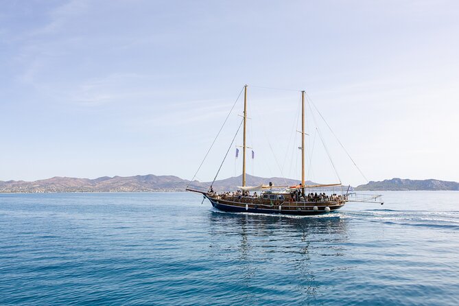 Athens Sunset Dinner Cruise – Swim Stop, Dinner & Open Bar - Sunset, music, and the return to Castella