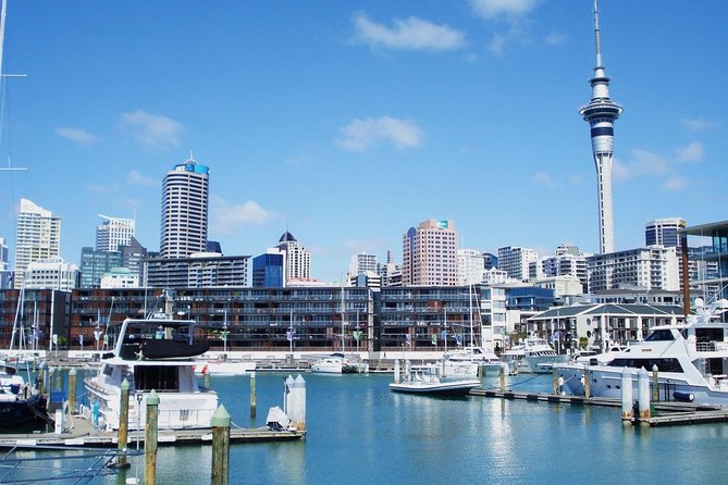 Auckland City Private Tour for Couples. Be chauffeur driven with added extras. - Parnell adds a slower village stop