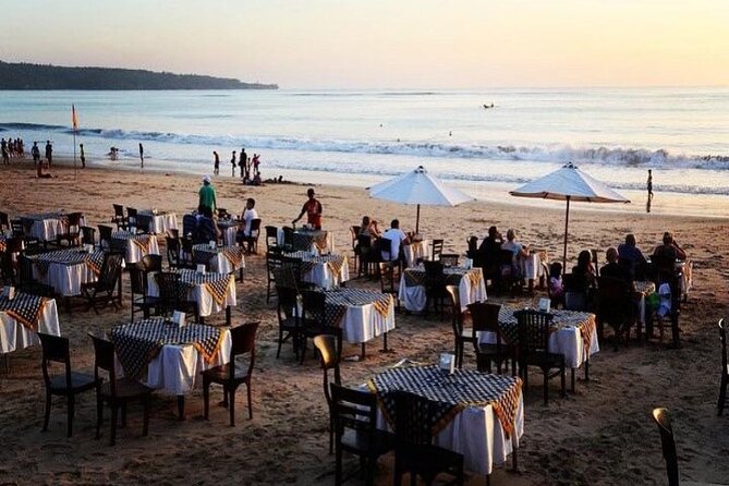 Bali Romantic Seafood Dinner under sunset jimbaran Beach - Private activity, public beach