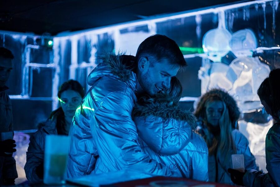 Barcelona: Ice Bar and Terrace Drinks Romantic Package - Inside Icebarcelona, where the room stays below zero