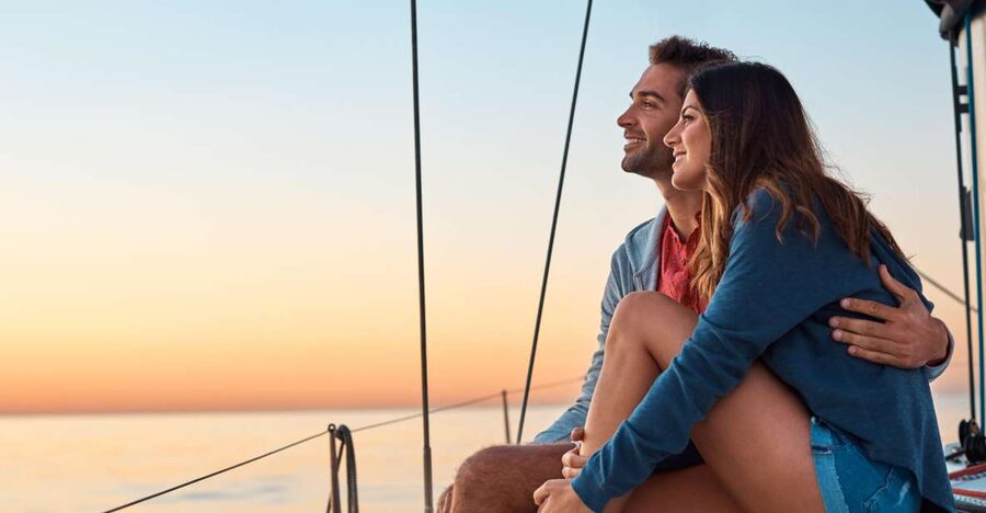 Barcelona: Romantic Private Sailing Tour - Setting sail from Port Olimpic