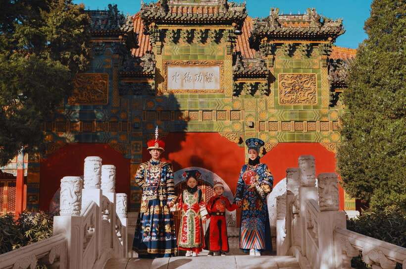 Beijing: Hanfu Experience & Photo Shoot – Family & Couples - Practical tips for a smoother session