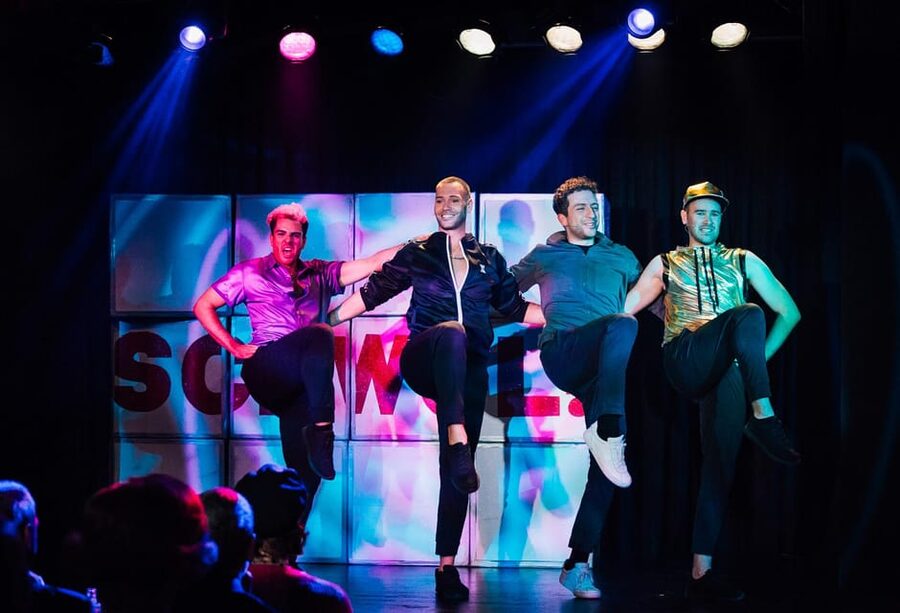Berlin: BKA Theater "Operetta for two gay tenors" - Johannes Kram’s award-winning lyrics