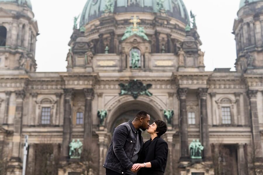 Berlin Love Story: Surprise Proposal Photography Session - Why Berlin works for a proposal