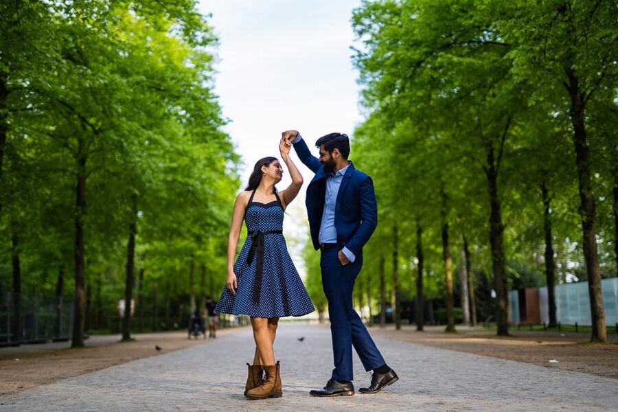 Berlin Love Story: Surprise Proposal Photography Session - Photo delivery and the online gallery