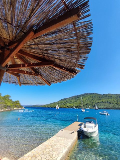 Blue&Green caves,beach Sunj with drinks - What happens at Šunj Beach on Lopud