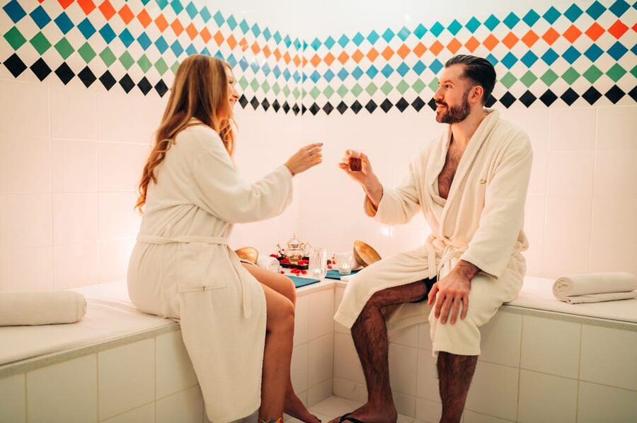 Budapest: Couple Holistic Swedish Massage with Jacuzzi Time - The atmosphere and what the experience feels like