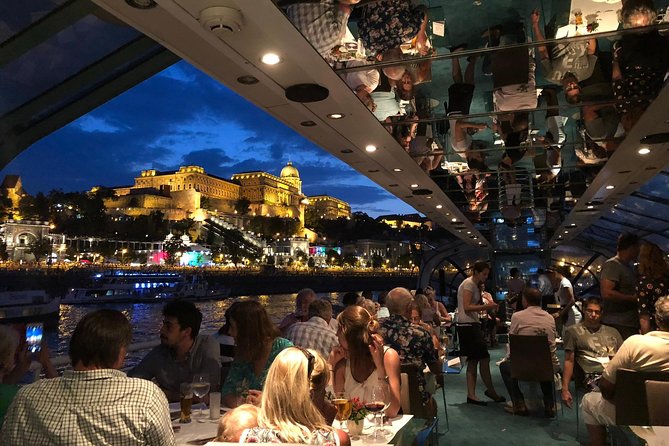 Budapest Danube River Candlelit Dinner Cruise with Live Music - The dinner: four courses with real strengths