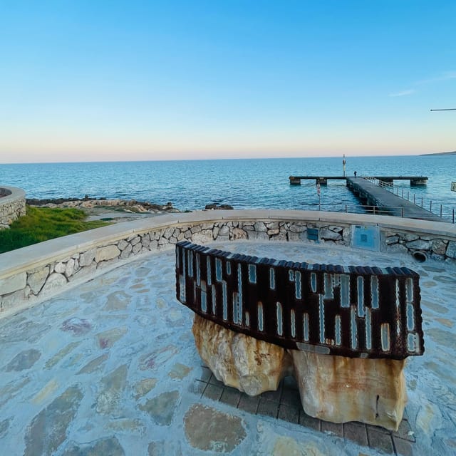 Cala Millor: AdventureDate, fun game, city walk for couples - Starting near Cala Millor beach