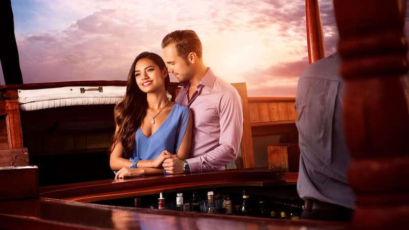 Cancun: Columbus The Romantic Dinner Cruise - Boarding the Spanish Galleon
