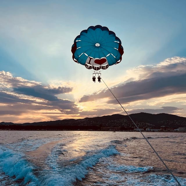 Cannes: Parasailing Experience for Couples, Family & Friends - Why the Boat Platform Makes This Easier
