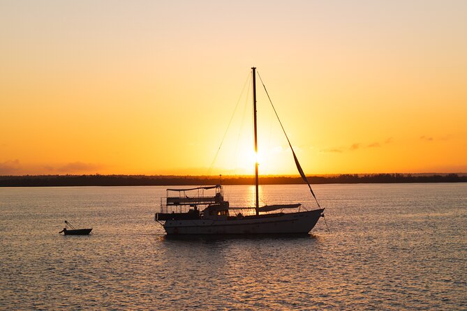 Cape Adieu Darwin Sunset Dinner Cruise - A Harbour Route Built Around the Coastline