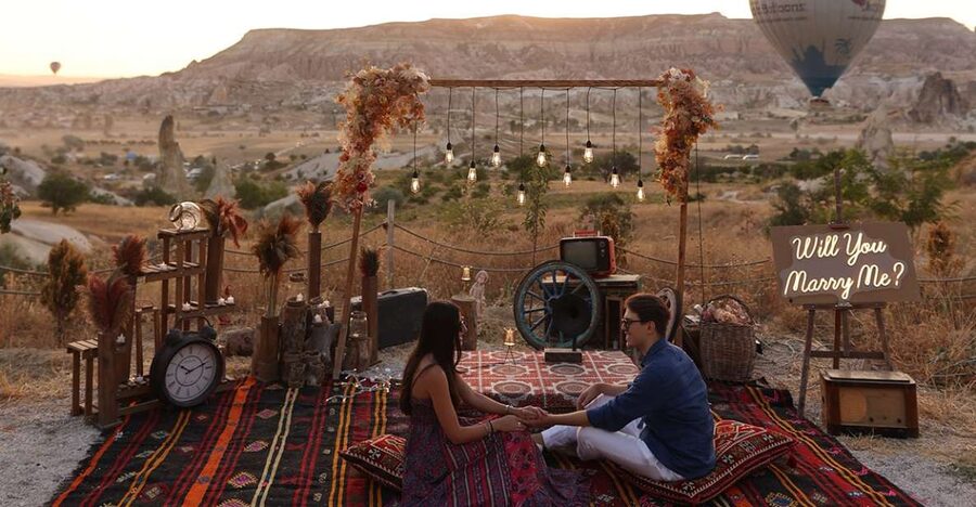 Cappadocia: Love Valley Proposal Service with Transfers - The Decorations and Private Atmosphere