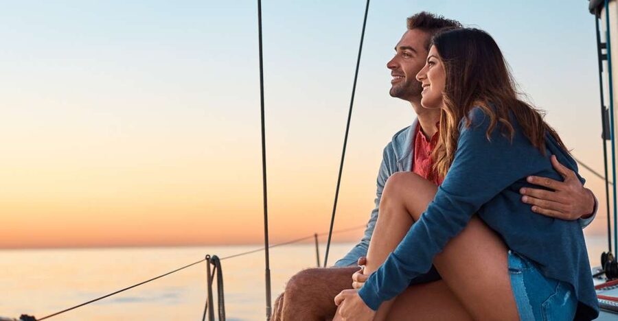 Capri: Private Island Boat Tour for Couples - The first views from the water
