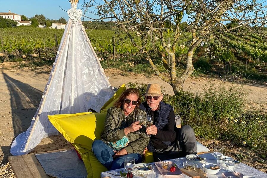 Carvoeiro, Portimão, Lagos: Algarve Romantic Vineyard Picnic - Sunset, scenery, and the romantic setup