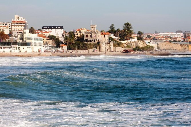 Cascais Romantic Luxury Private 2h Cruise with sparkling wine - Key points to know before booking