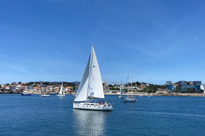 Cascais Romantic Luxury Private 2h Cruise with sparkling wine - Lighthouses, beaches, and the open coastline