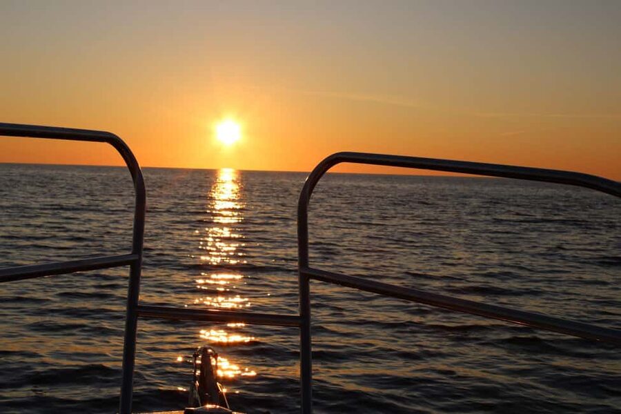 Cavtat: Romantic Sunset Cruise with Unlimited Drinks - Why this short Cavtat cruise works so well
