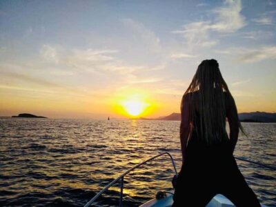 Cavtat: Romantic Sunset Cruise with Unlimited Drinks