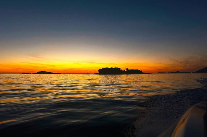 Cavtat Sunset Escape Romantic Cruise and Free Flowing Drinks - A small boat group keeps the evening personal
