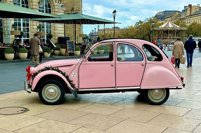 Christmas illuminations in 2CV - With 2 Presents (Food + goodies) - Crossing Bordeaux’s newer lift bridge