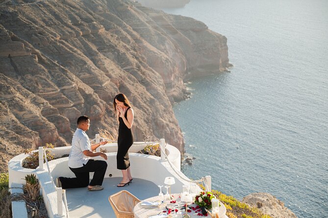 Couple and Family Photoshoot Experiece in Santorini - Timing, weather, and the best way to prepare