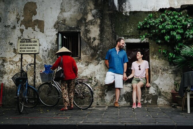 Couple Photoshoot in Ancient Town of Hoi An with Highlight Reel - What the one-hour route can include