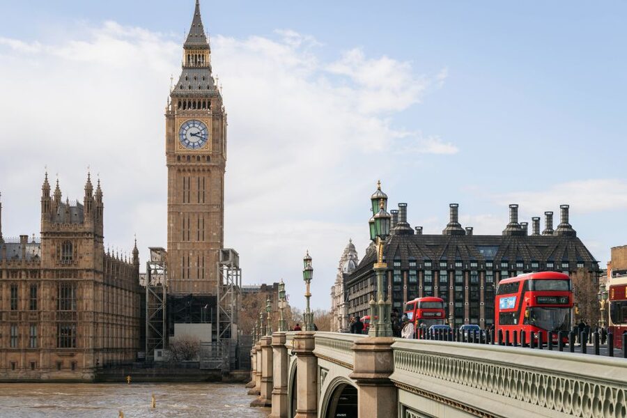 Couple’s photo: Romantic photoshoot in London - Choosing 30 minutes or up to 1.5 hours