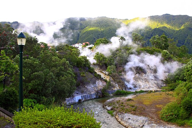 Couples PRIVATE Hybrid 4X4 Tour - Furnas (Inc Hot Springs and 3 Course Lunch) - Why Furnas makes such a good full-day outing