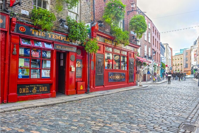 Cupid’s Trail: Romantic Puzzle Quest in Dublin - How the Cupid’s Trail quest works