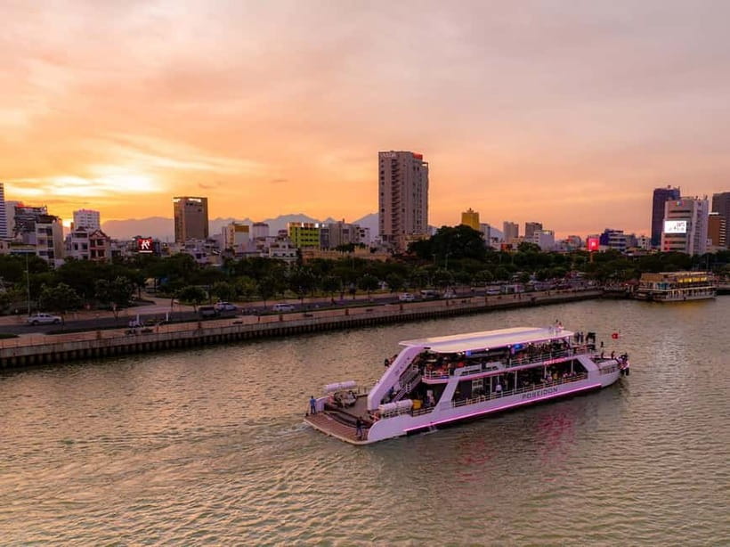 Da Nang: Experience a Magical Sunset Dinner Cruise in DN Bay - Choosing between the two departure times
