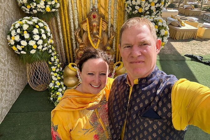 Delhi : Wedding Shopping Tour with Female Guide - Why a female guide helps with Delhi wedding shopping