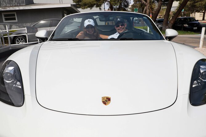 Drive-up Las Vegas Wedding - A legal Las Vegas wedding with almost no ceremony