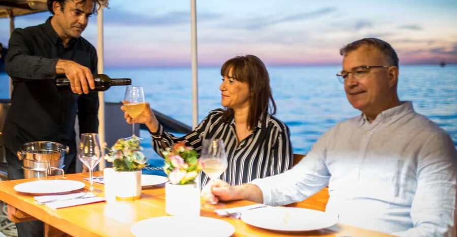 Dubrovnik: Sunset Dinner Cruise around the Old Town - Sailing from Dubrovnik’s Old Port on the Slavija